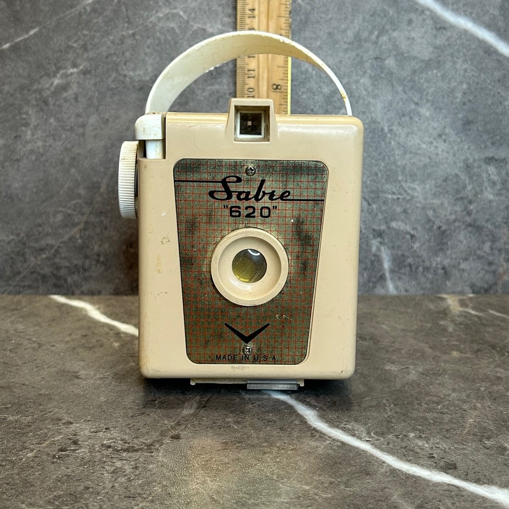 Vintage Sabre 620 Box Camera Tan Plastic Mid Century Modern USA Prop Decor